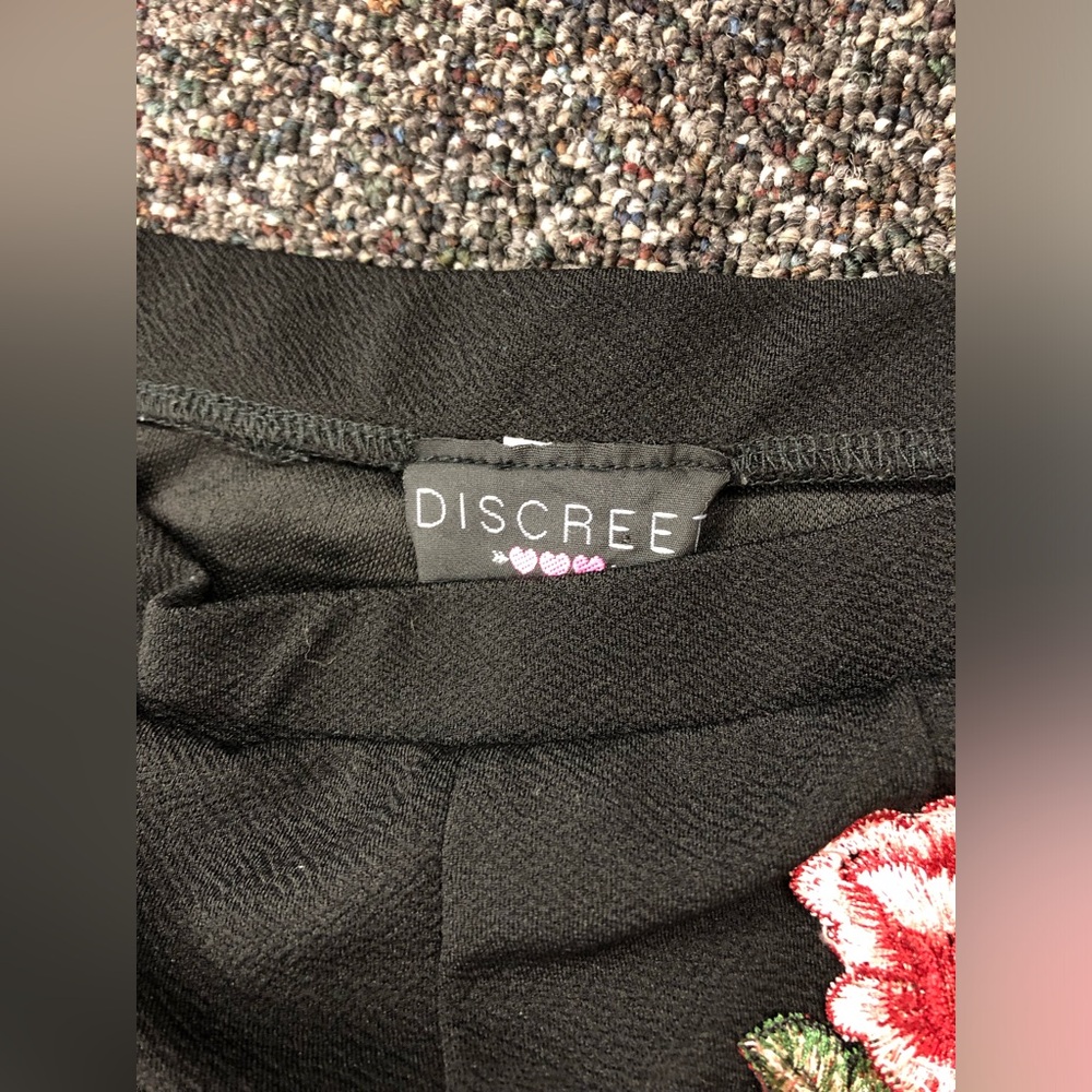 Flare Pants - Picture 4 of 5